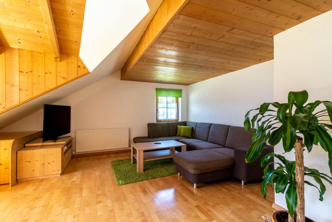 شقة Haus St. Bernard بيتنيو آم أرلبرغ المظهر الخارجي الصورة